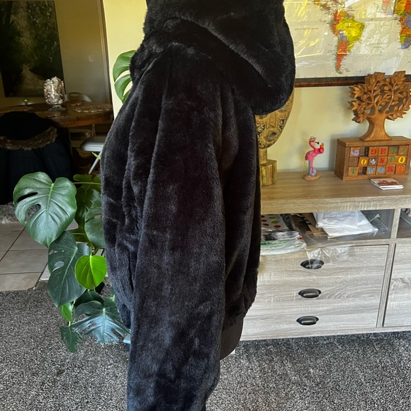 Ambiance Black Faux Fur Coat - Picture 3 of 7